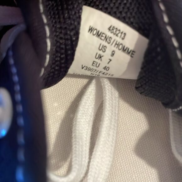 Lands' End Lace Up canvass Sneakers Women's Size 9 - Picture 7 of 7